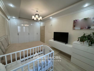 Apartament cu 2 camere, 70 m², Buiucani, Chișinău foto 4