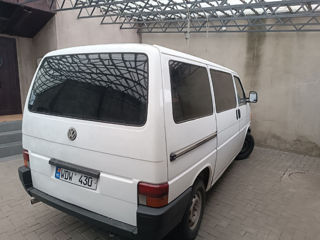 Volkswagen Transporter foto 3