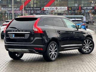 Volvo XC60 foto 4