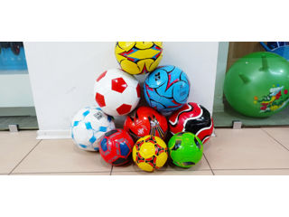 Мячи футбольные со скидкой 50% -70лей. foto 1
