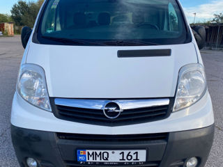 Opel Vivaro 2.0D Lung foto 6