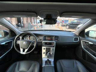 Volvo V60 foto 7