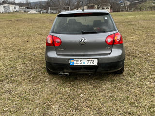 Volkswagen Golf foto 2