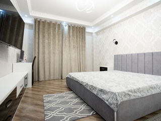 Apartament cu 2 camere, 87 m², Botanica, Chișinău foto 8