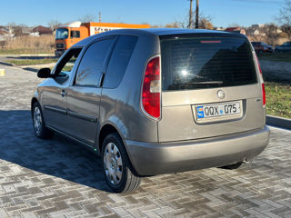 Skoda Roomster foto 8