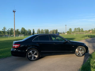 Mercedes E-Class фото 6