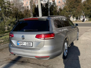 Volkswagen Passat foto 3