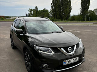 Nissan X-Trail foto 3