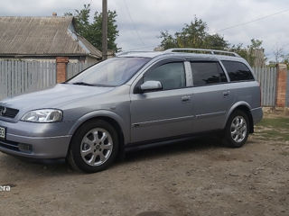 Opel Astra foto 2