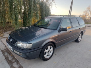 Volkswagen Passat foto 3