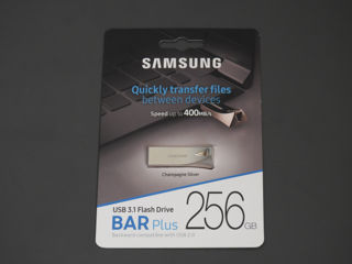 Samsung BAR Plus 256Gb - New