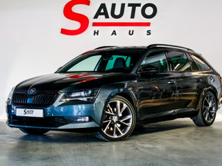 Skoda Superb foto 1