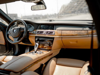 BMW 7 Series foto 5