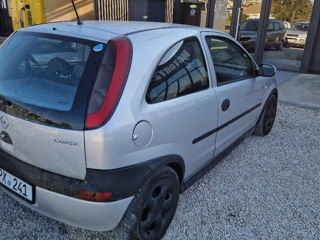 Opel Corsa foto 2