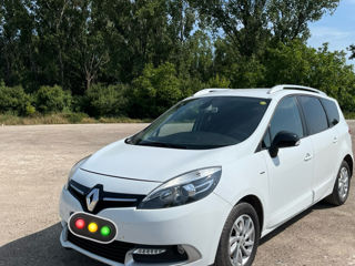 Renault Grand Scenic foto 1
