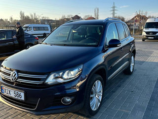 Volkswagen Tiguan foto 2