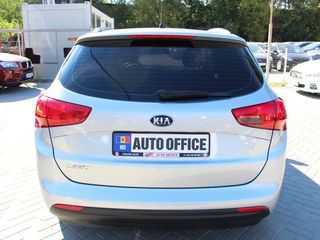 KIA Ceed Sw foto 4