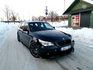 BMW 5 Series foto 2