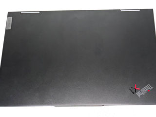 Lenovo ThinkPad X1 Yoga Gen 8 foto 3