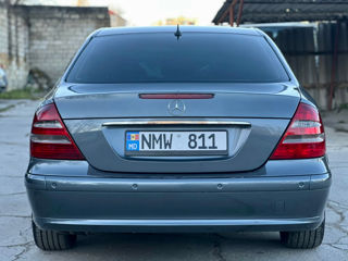 Mercedes E-Class foto 6