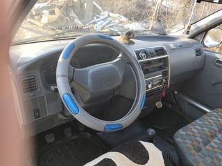 Toyota Hiace foto 5