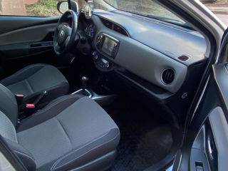 Toyota Yaris foto 5