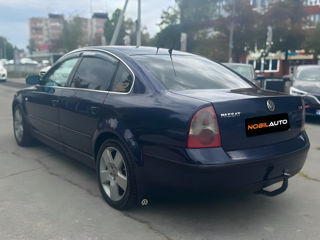 Volkswagen Passat foto 6