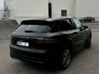 Porsche Cayenne foto 2