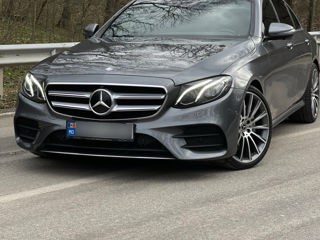 Mercedes E-Class foto 3