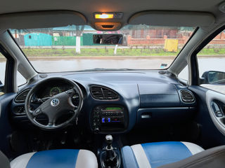 Volkswagen Sharan foto 15