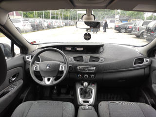 Renault Scenic foto 8