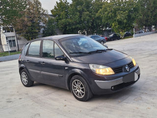 Renault Scenic foto 2