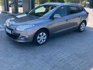 Renault Megane foto 1