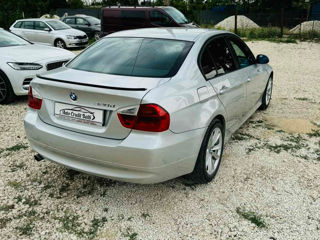 BMW 3 Series foto 4