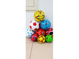 Мячи футбольные со скидкой 50% -70лей. foto 3