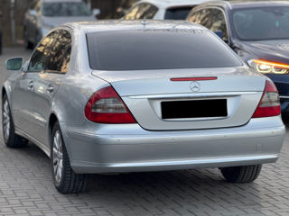 Mercedes E-Class foto 5