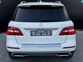 Mercedes M-Class фото 5