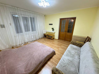 Apartament cu 2 camere, 53 m², Botanica, Chișinău foto 4