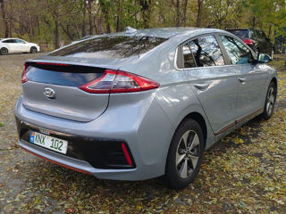 Hyundai IONIQ foto 5