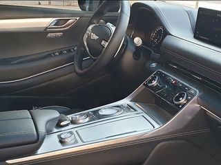 Hyundai Genesis foto 8