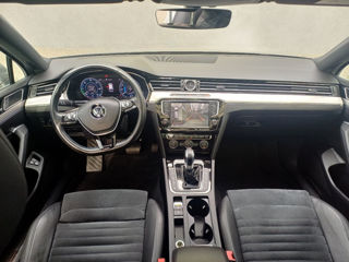 Volkswagen Passat foto 6