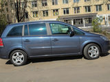 Opel Zafira foto 8