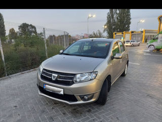 Dacia Logan foto 2