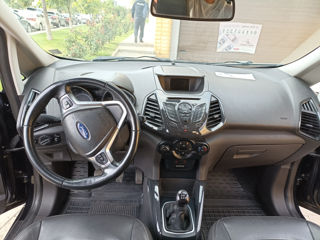 Ford EcoSport foto 5