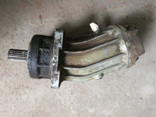 Pompă hidraulică pentru macara (hidromotor, ghidronasos) foto 1