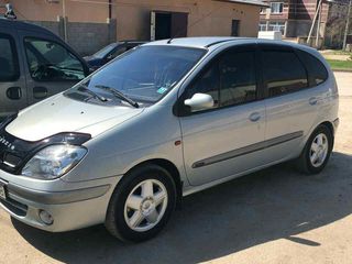 Renault Scenic foto 1