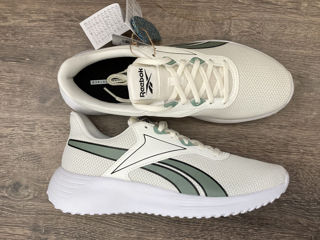 Кроссовки Reebok. Размер 42. фото 0