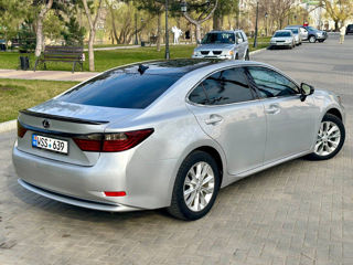 Lexus Es Series foto 3