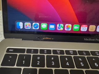 Macbook Pro 2017 13' 8/128 foto 4