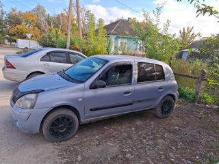 Renault Clio foto 4